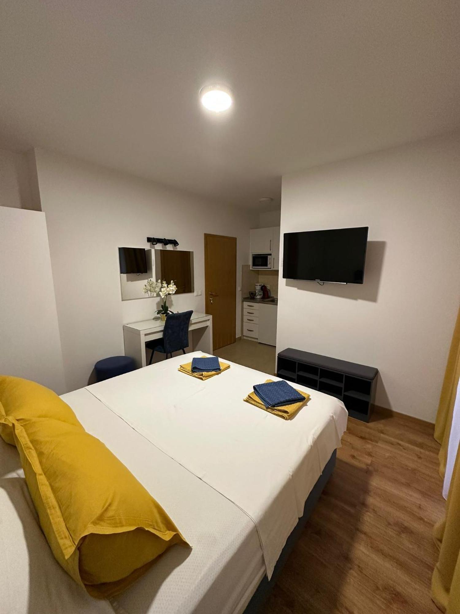 Apartmani Vice Brela Quarto foto